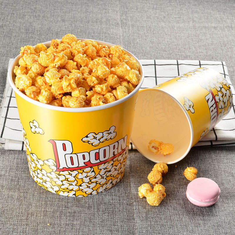 Paquete de papel de palomitas de maíz con tapa