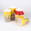 Paquete de papel de palomitas de maíz con tapa