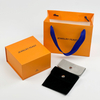 Luxury Flip Joya magnética Box de cartón Pulsero de cartón Collar de arete Joyero con logotipo